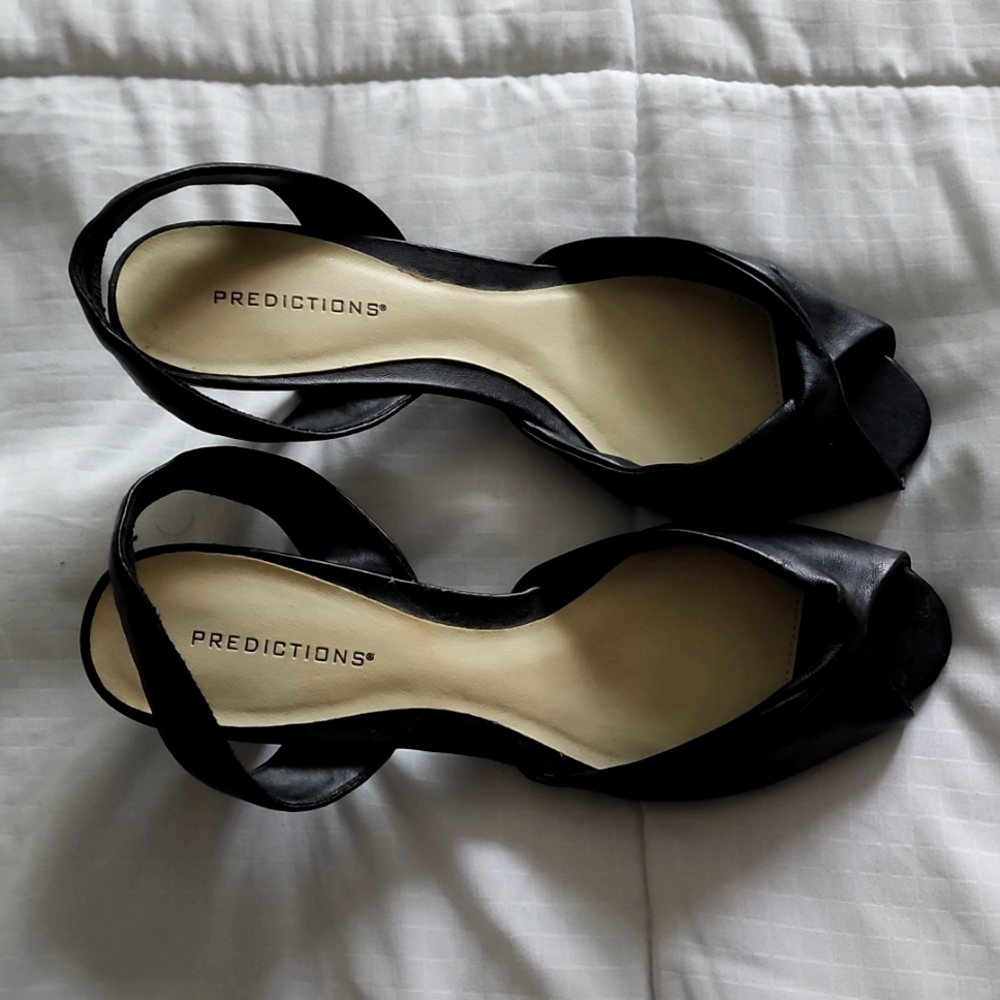 Ladies shoes